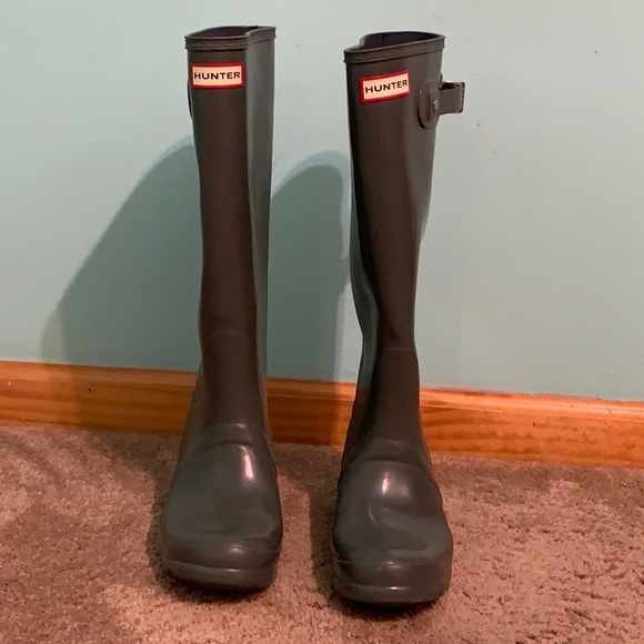 Hunter Boots Tall Gray Size 8 (Worn Twice) - Picture 2 of 7